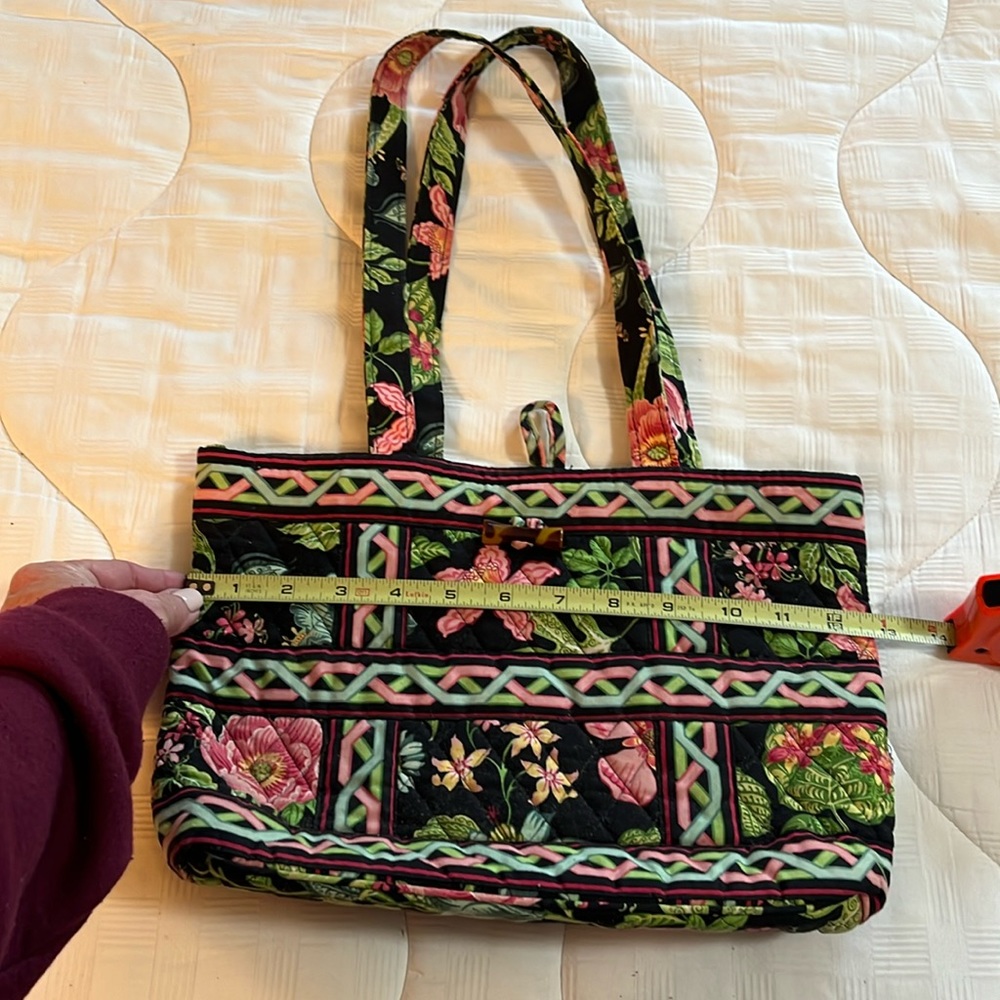 Vera. Bradley Asian inspired black+floral shoulder bag w/tortoiseshell closure